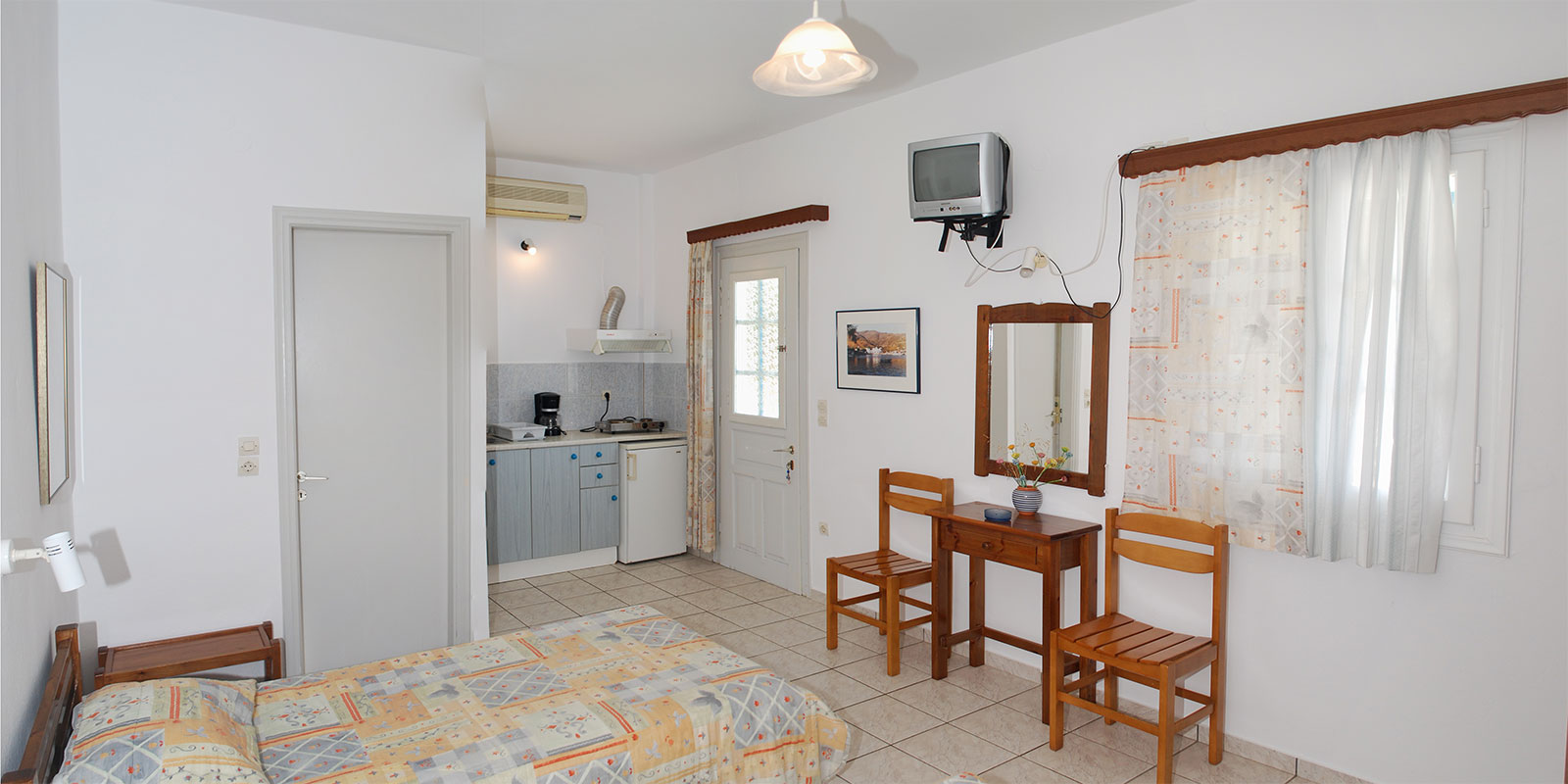 Δωμάτια Αρετή στο Βαθύ της Σίφνου